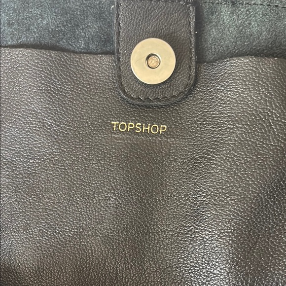 TOPSHOP Black Leather Studded Tote Bag - Picture 6 of 6